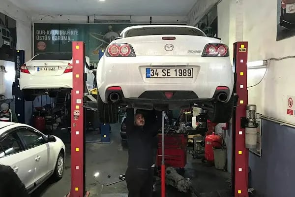 Selim Oto Tamir Bakım Özel Servis - Resim 6