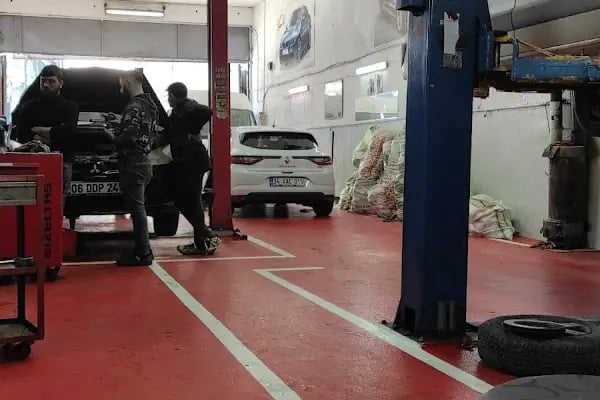 Selim Oto Tamir Bakım Özel Servis - Resim 15