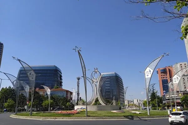 Ataşehir Meydanı - Resim 5