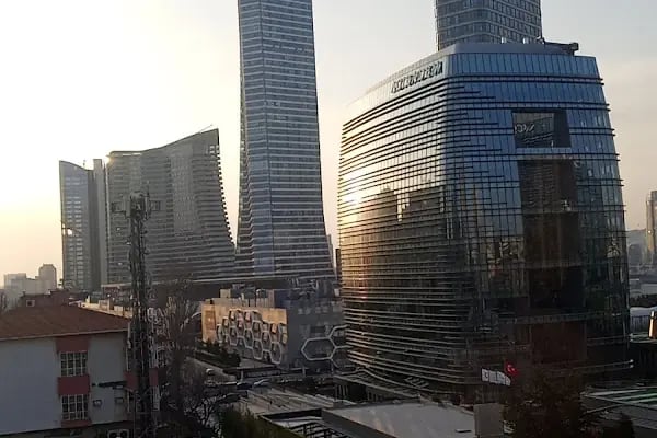 Ataşehir Meydanı - Resim 7