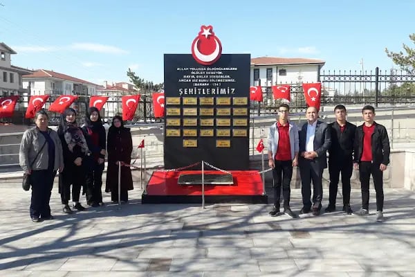 Hatice - Cemil Ercan Fen Lisesi - Resim 4