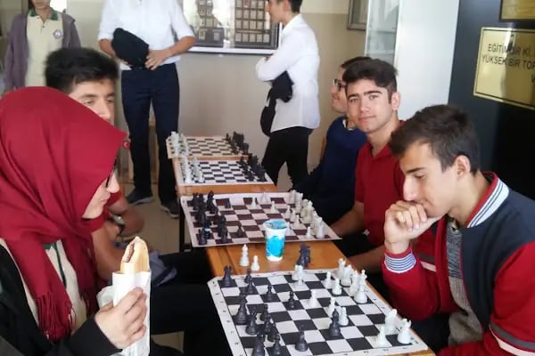 Hatice - Cemil Ercan Fen Lisesi - Resim 13