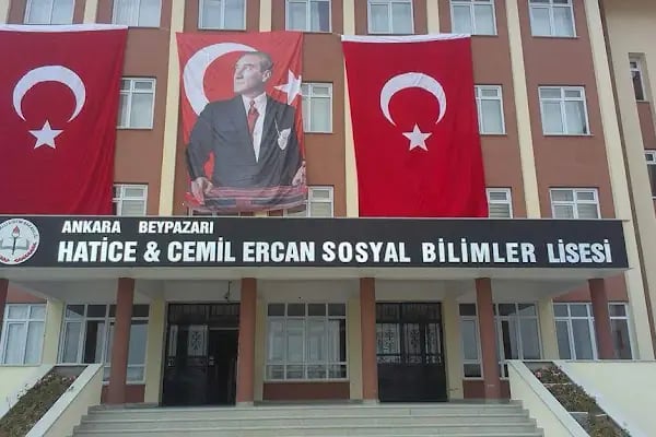 Hatice - Cemil Ercan Fen Lisesi - Resim 17