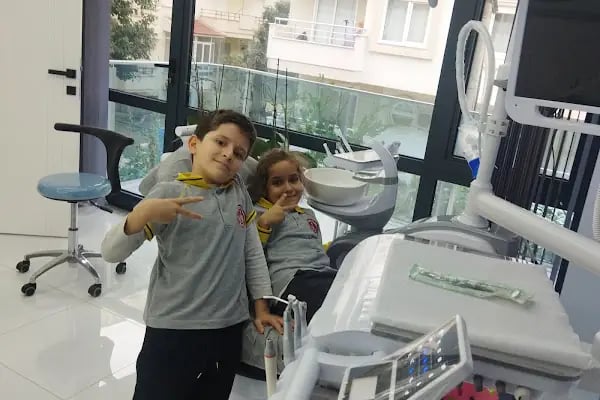 Diş Hekimi ALEV SALMAN SEREL - Resim 6