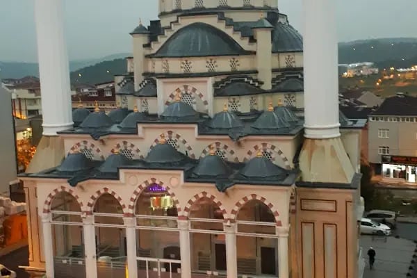 Arnavutköy İkinci Cami - Resim 2