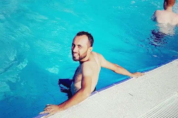 Havuzlu Park - Resim 13