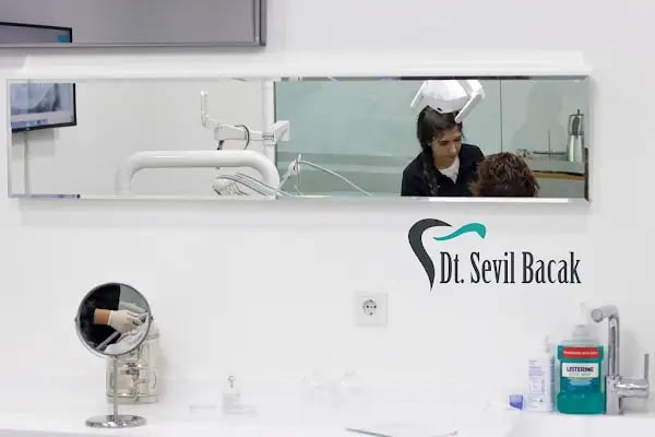 SEVİLDENT Ağız ve Diş Sağlığı Polikliniği - Resim 6