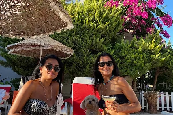 Karaincir Beach Bal Mahmut'un Yeri - Resim 11