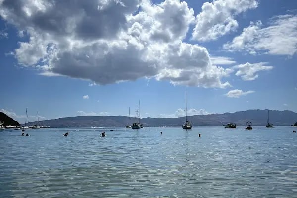 Karaincir Beach Bal Mahmut'un Yeri - Resim 12