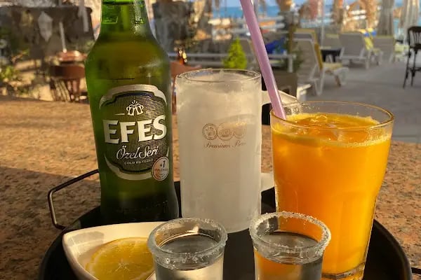 Karaincir Beach Bal Mahmut'un Yeri - Resim 20