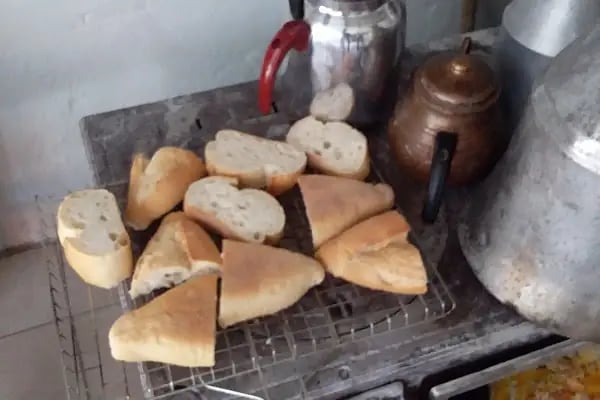 Tahtalı köy evi kokoreç sucuk köfte - Resim 4