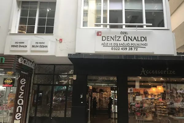 Deniz Ünaldı Ağız ve Diş Polikliniği - Resim 11
