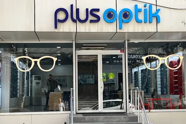 Plus Optik - Resim 1