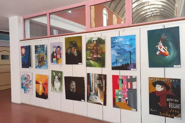 Ataşehir Adıgüzel Güzel Sanatlar Lisesi - Resim 12