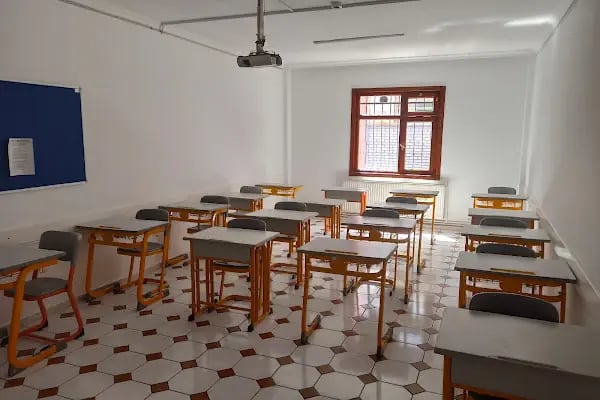 Ataşehir Adıgüzel Güzel Sanatlar Lisesi - Resim 6