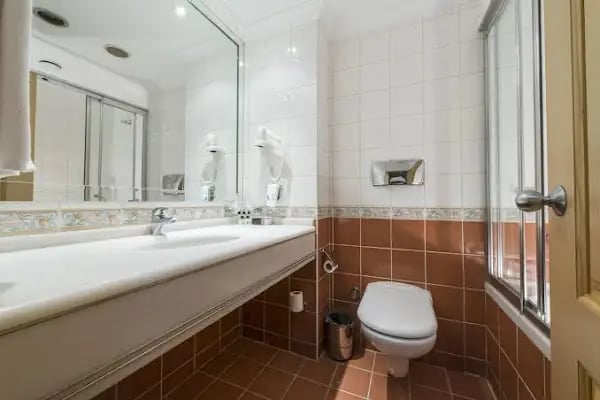 Akar İnternational Hotel - Resim 4