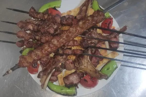 Kervansaray Et Mangal Pide Ve Lahmacun Salonu - Resim 7