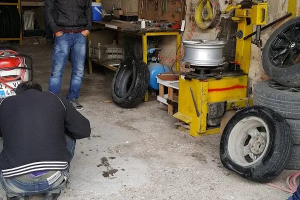 Oto Lastik Tamiri (İsmail Usta) - Resim 2