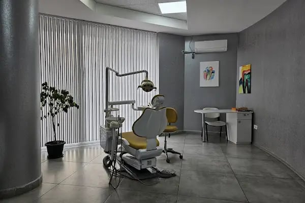 Özel Yağmur Ağız Ve Diş Sağlığı Polikliniği - Resim 15
