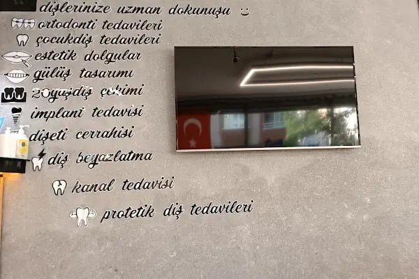 Aydınlıkevler Diş Polikliniği - Resim 18