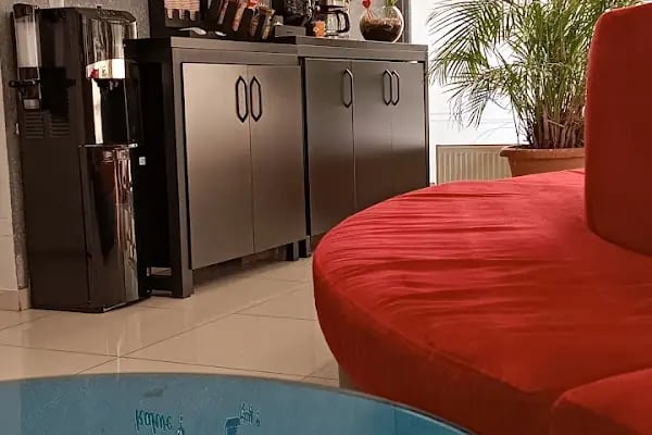 Aydınlıkevler Diş Polikliniği - Resim 7
