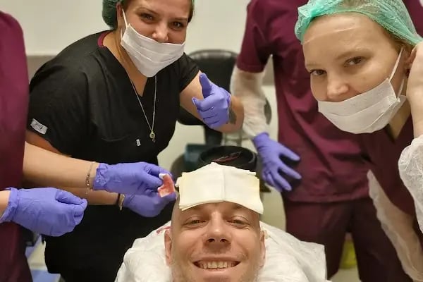 Клиника по пересадке волос Анталья VIVAEST - Saç Ekimi - Hair Transplant Antalya - Resim 9