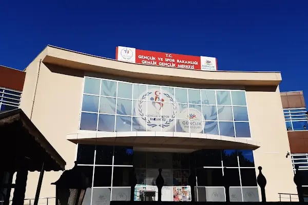 Gemlik Gençlik Hizmetleri ve Spor İlçe Müdürlüğü - Resim 1
