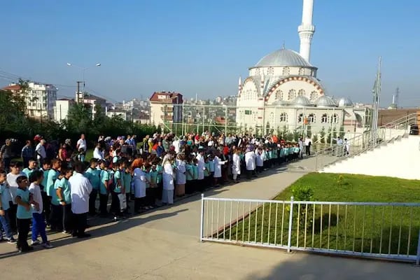 İsabet Okulları Çayırova Güneş Kampüsü - Resim 15