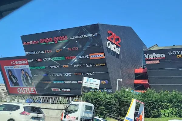Vatan Bilgisayar 212 Outlet AVM Bağcılar - Resim 2