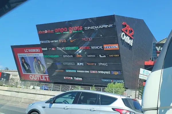 Vatan Bilgisayar 212 Outlet AVM Bağcılar - Resim 8