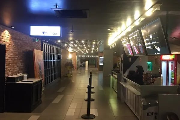 Paribu Cineverse Yeşilyurt Avm - Resim 2