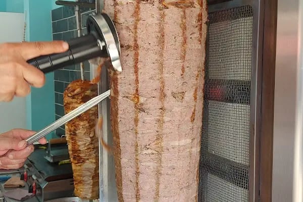 Tarihi Buca Dönercisi - Resim 8