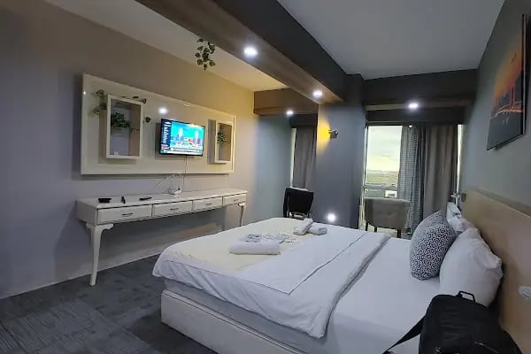 Ambassador Spa & Beauty Salon - Resim 2