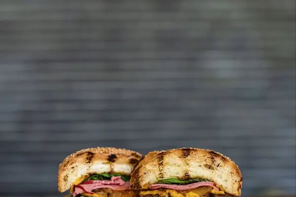 THE BULL BURGER - Resim 16