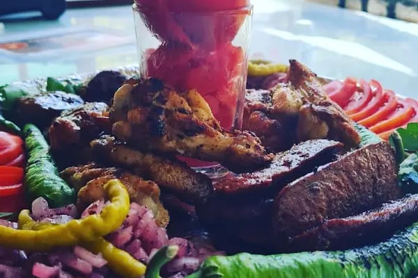 Asil Cafe &amp; Kahvaltı Gözleme Evi - Resim 16