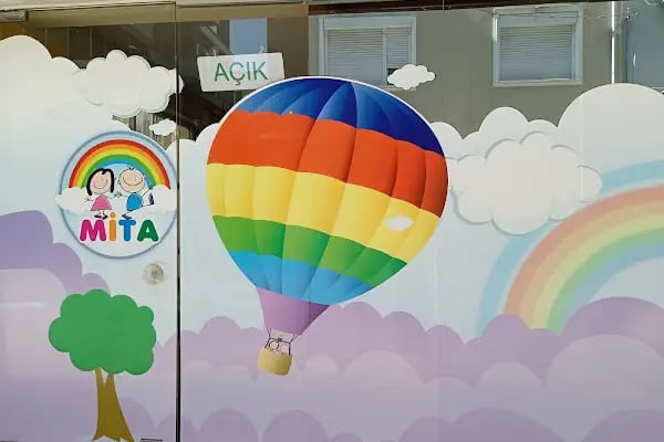 Gökkuşağı Oyun Parkı &amp; Parti Evi - Resim 2