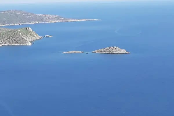 Taş masa - Resim 17