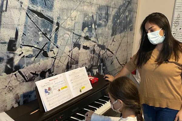 Atakent Arya Emrah Oymak Müzik Okulu - Resim 3