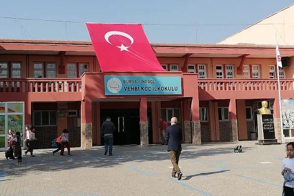 Vehbi Koç İlkokulu - Resim 9