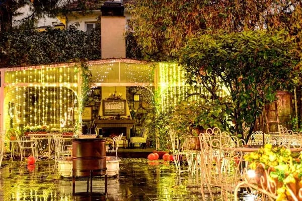 Kitap Evi Otel - Resim 1