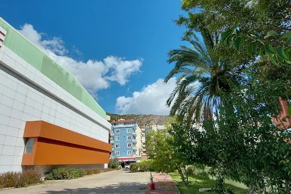 Alanya Olimpik Yüzme Havuzu - Resim 20