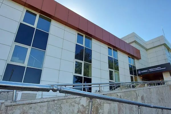 Alanya Olimpik Yüzme Havuzu - Resim 4