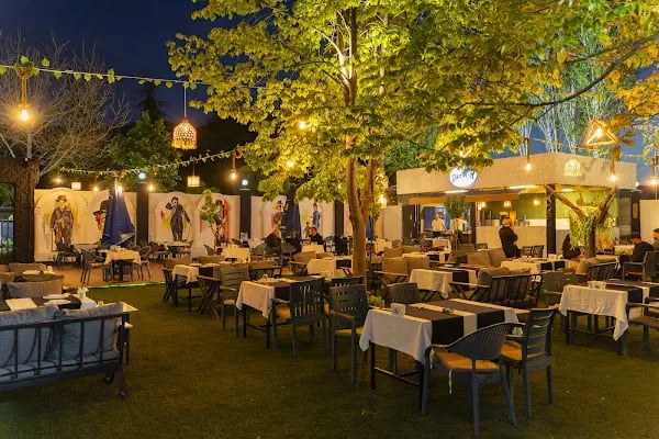 Chaplin Restaurant Denizli - Resim 2