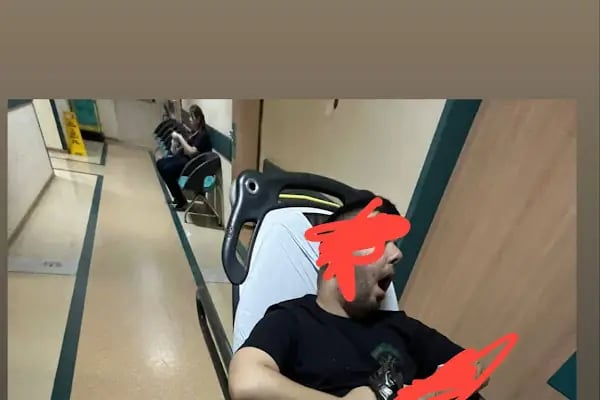 Özel Dinçalya Ağız ve Diş Sağlığı Polikliniği - Resim 19