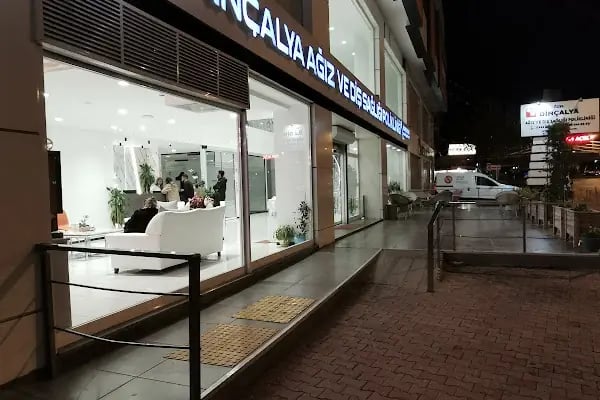Özel Dinçalya Ağız ve Diş Sağlığı Polikliniği - Resim 13