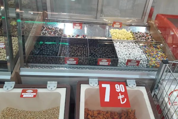 Betüş Pasta &amp; Cafe - Resim 4