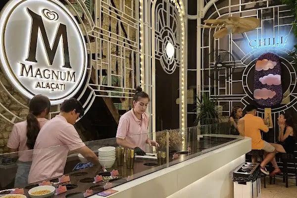 Magnum Store Alaçatı - Resim 4