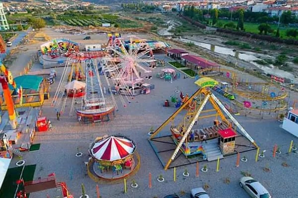 MURAT LUNA PARK - Resim 2