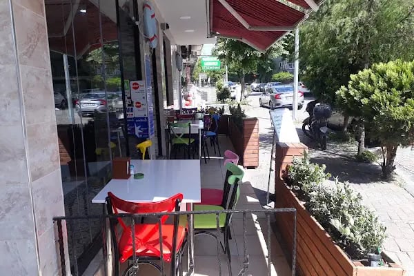 Ulubatlı Hasan Parkı - Resim 12