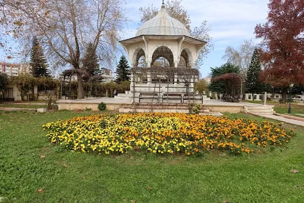 Sabancı Merkez Camii - Resim 10
